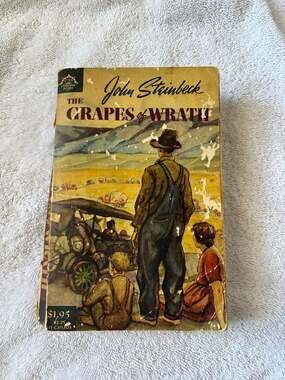 The Grapes of Wrath by John Steinbeck Vintage Viking Compass Books Paperback
